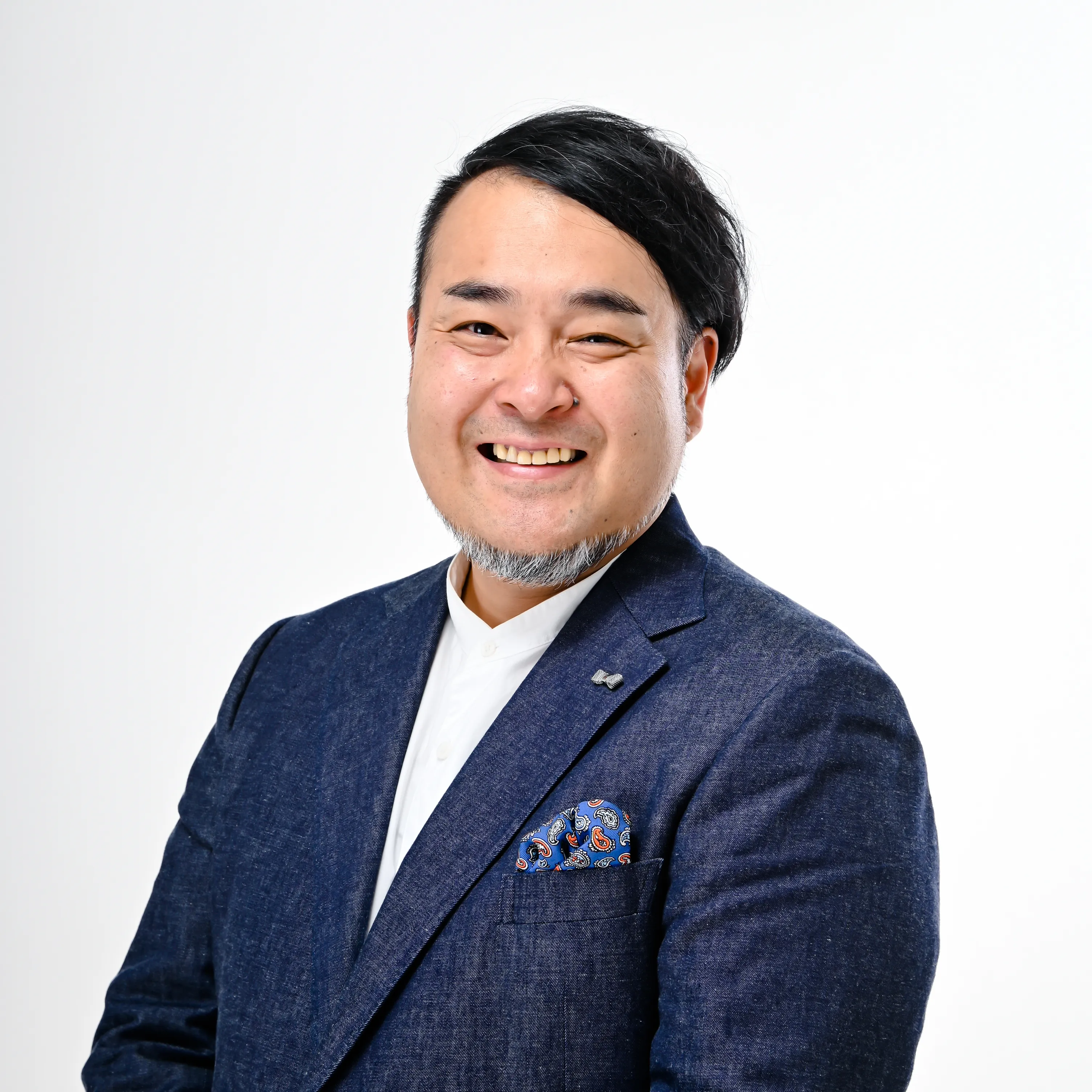 株式会社ゼロワン出版 代表取締役社長 鈴木ケンジ